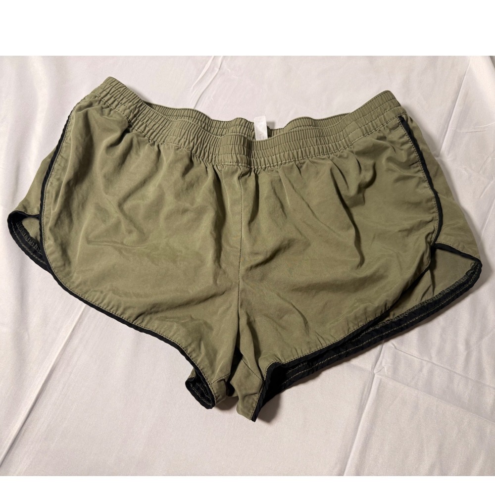 RVCA Womens Olive Green Dolphin Hem Athletic Shorts Elastic Waist Size Medium